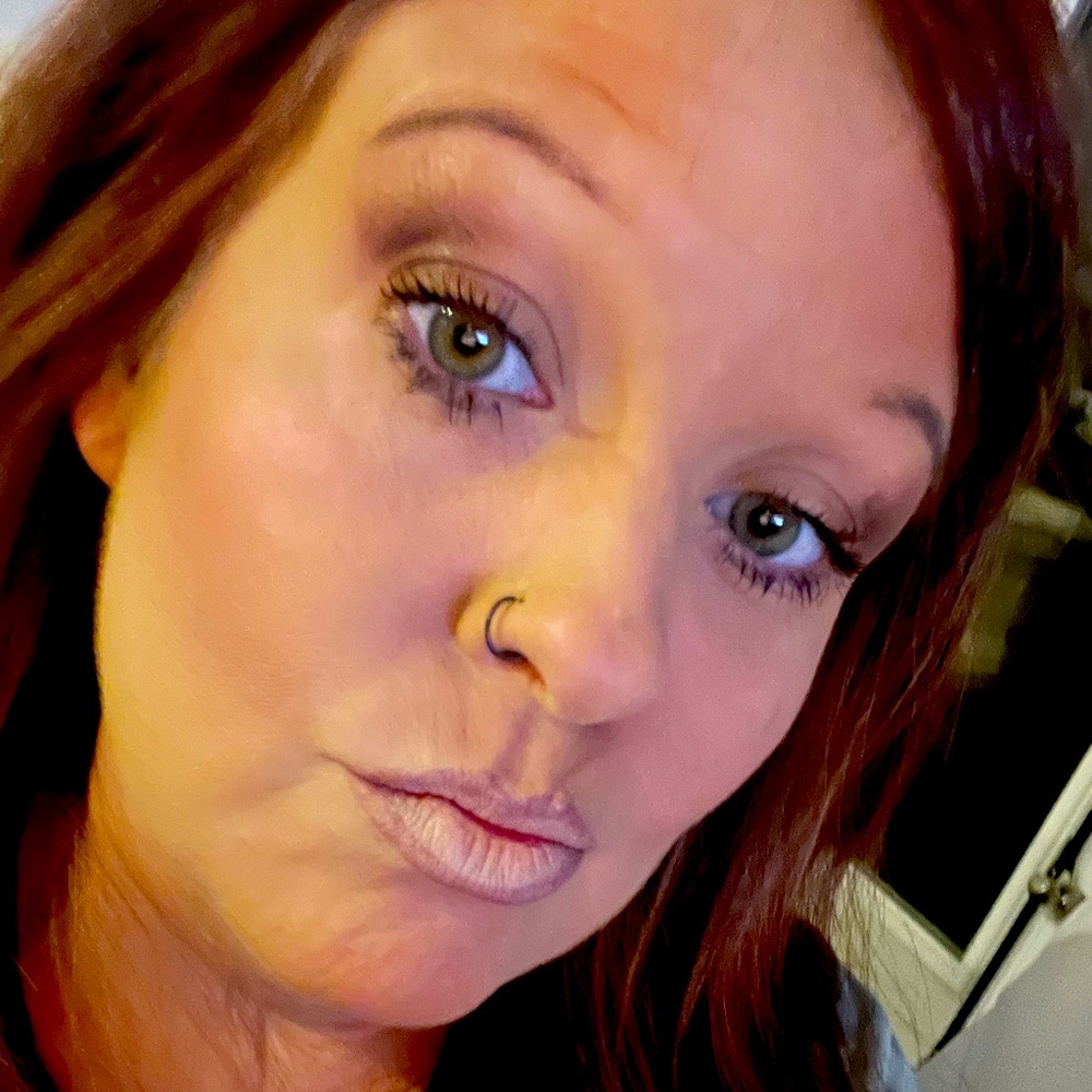 Meet your Posher, Kim